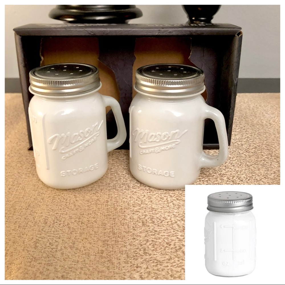 NWT Mason Craft & More 2PC Salt & Pepper Shakers